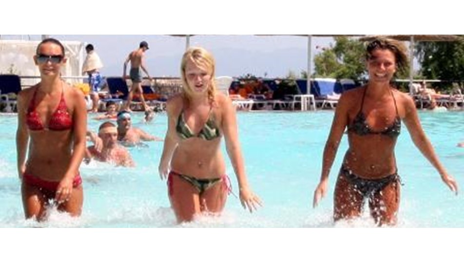 Türkiye’de tatil keyfine zam