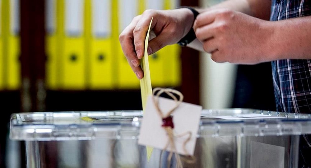 Türkiye bugün sandık başında: 32 ilde oy verme işlemi başladı! Oy verme kaçta bitecek? Seçmenler nasıl oy kullanacak? - 4