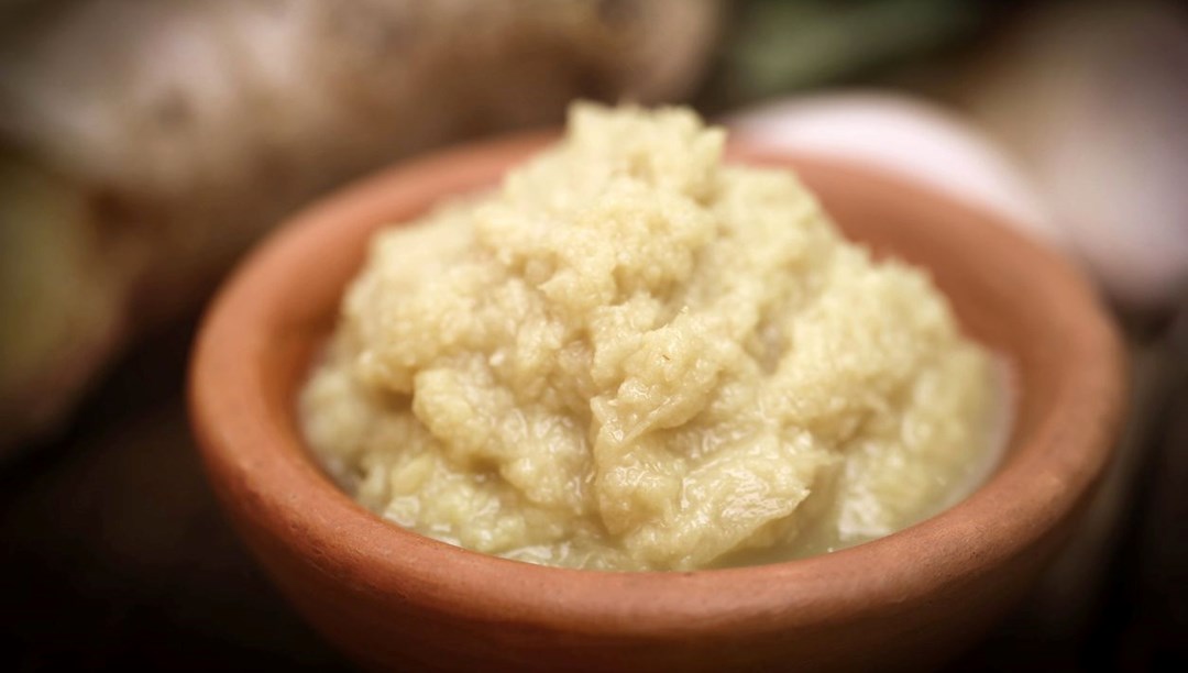 İltihabı azaltıp baş ağrısını bıçak gibi kesiyor! Migren ataklarına savaş açan besin: Doğal ağrı kesici görevi görüyor