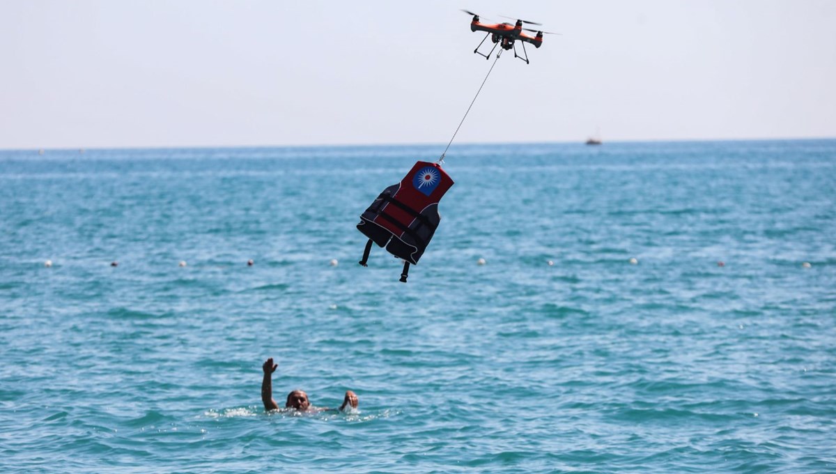 Türkiye'de bir ilk: Dronelu cankurtaran ile müdahale süresi kısalıyor