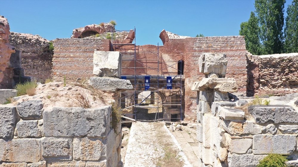 İznik'te 2 bin yıllık İstanbul Kapısı eski ihtişamına kavuşuyor - 1
