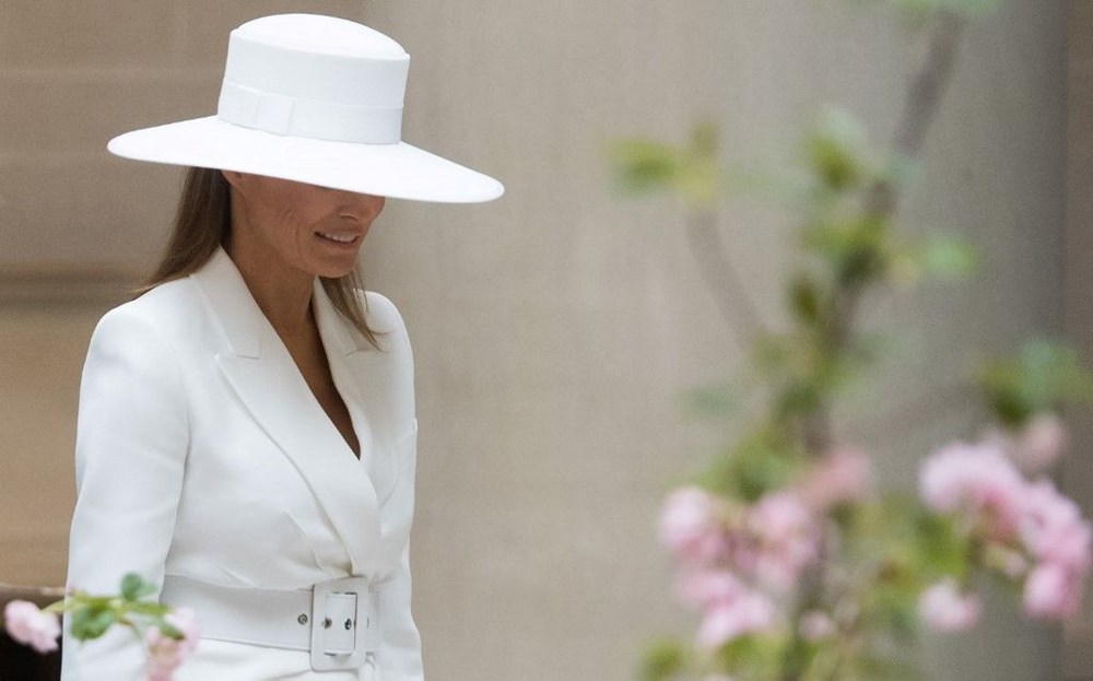 Melania Trump'ın şapkası NFT olarak satılacak - 2