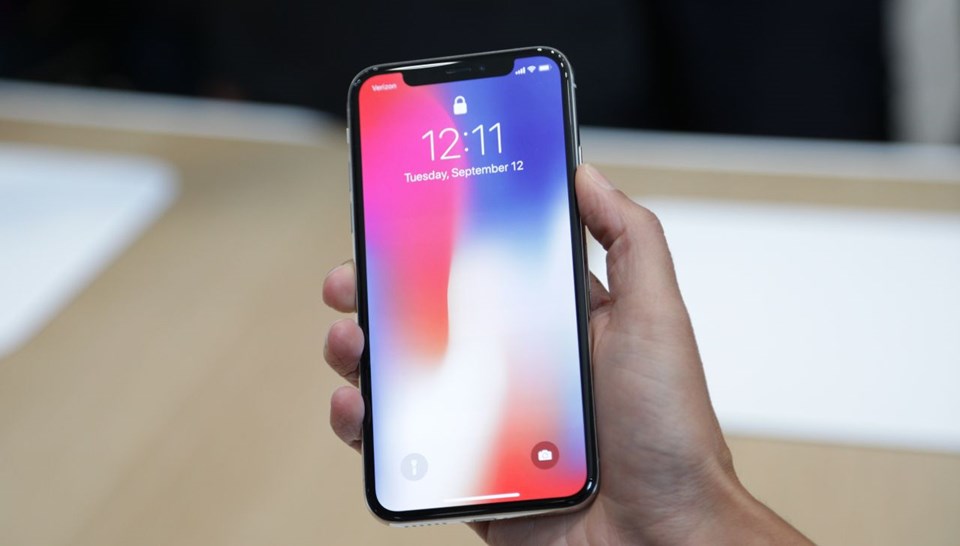 iPhone X