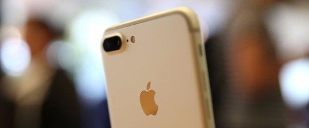 iPHONE 8 PLUS 8.3 MİLYON SATIŞ RAKAMI