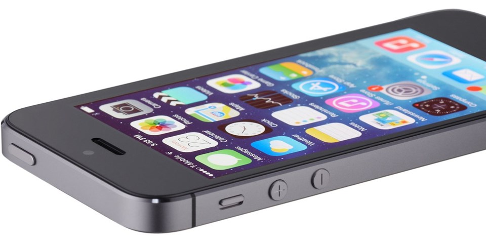 18- iPhone 4S