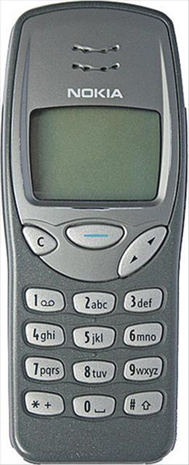 Nokia 3210 – 1999
