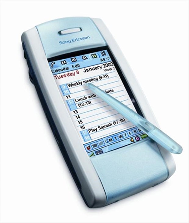Sony Ericsson P800 - 2002