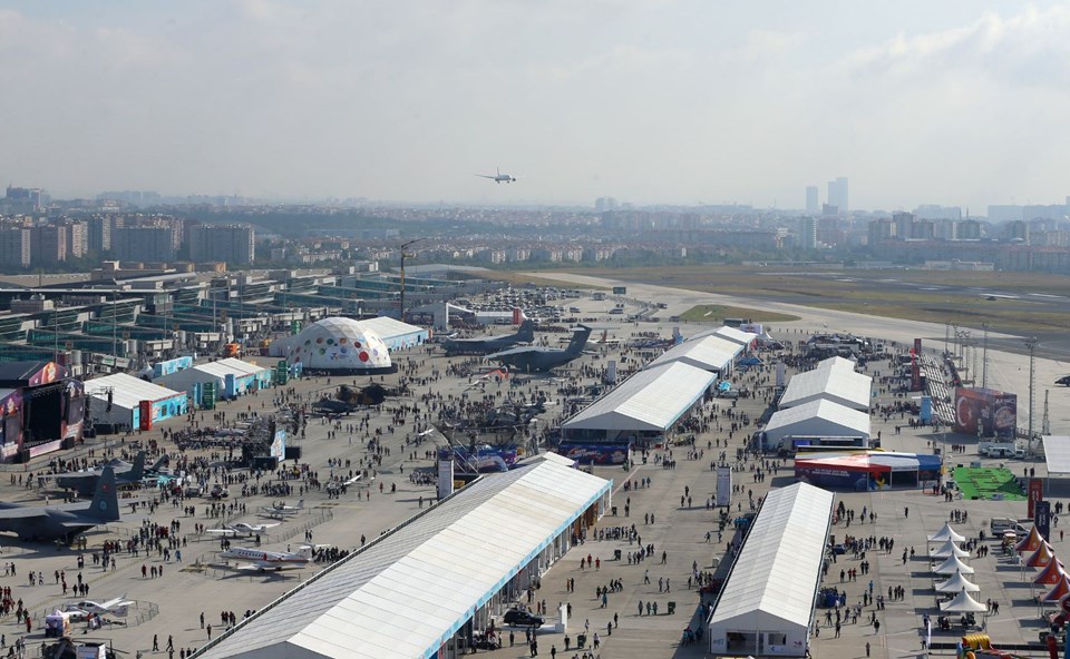 UÇUŞ GÖSTERİLERİ NEFES KESECEK