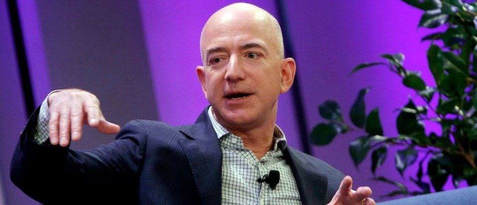 ASİSTANI İLE EVLENDİ