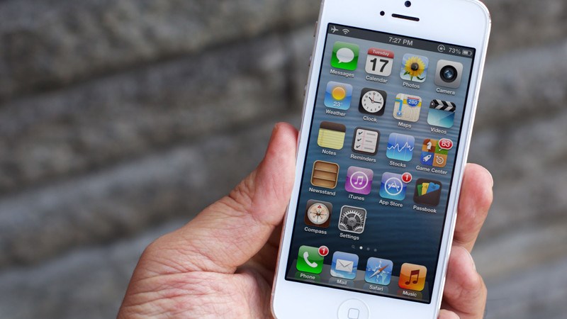 16- iPhone 5