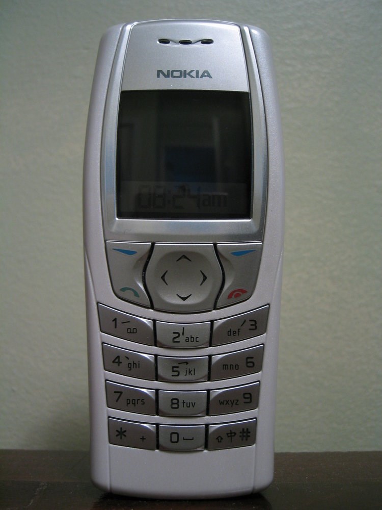 6- Nokia 6610