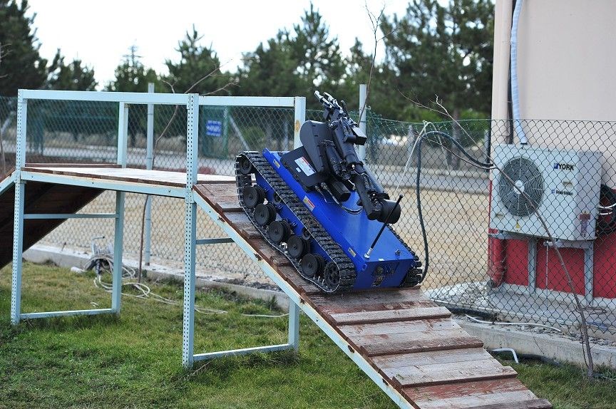 KÜÇÜK ROBOTLAR GİRİLMEDİK YER BIRAKMAYACAK