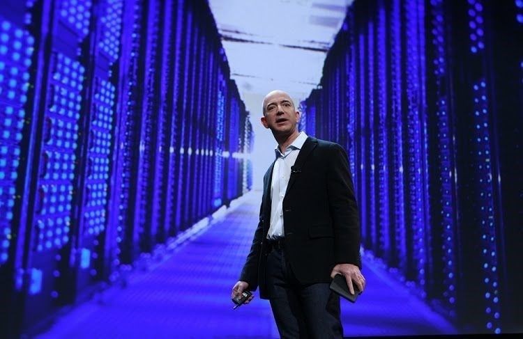 JEFF BEZOS'UN İLGİNÇ HAYAT HİKAYESİ