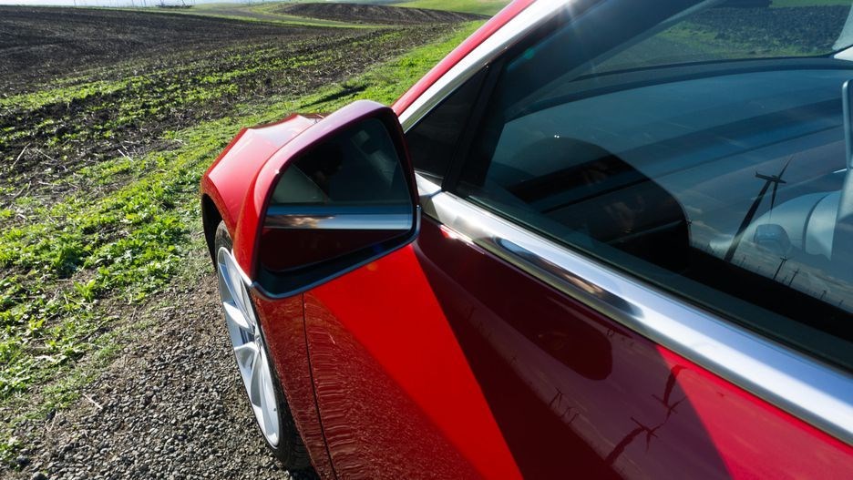 YENİ MODEL 3'ÜN FİYATI