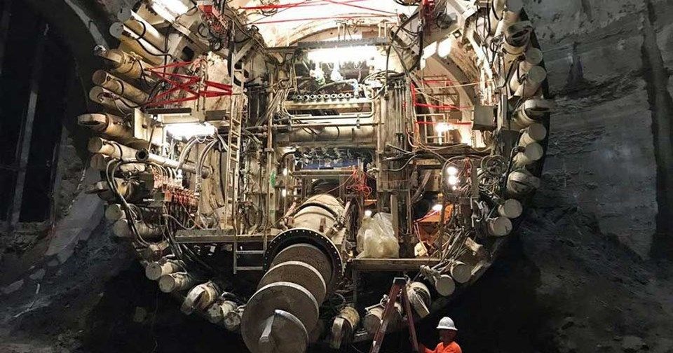 Elon Musk'ın dev yeraltı tüneli bugün açıldı