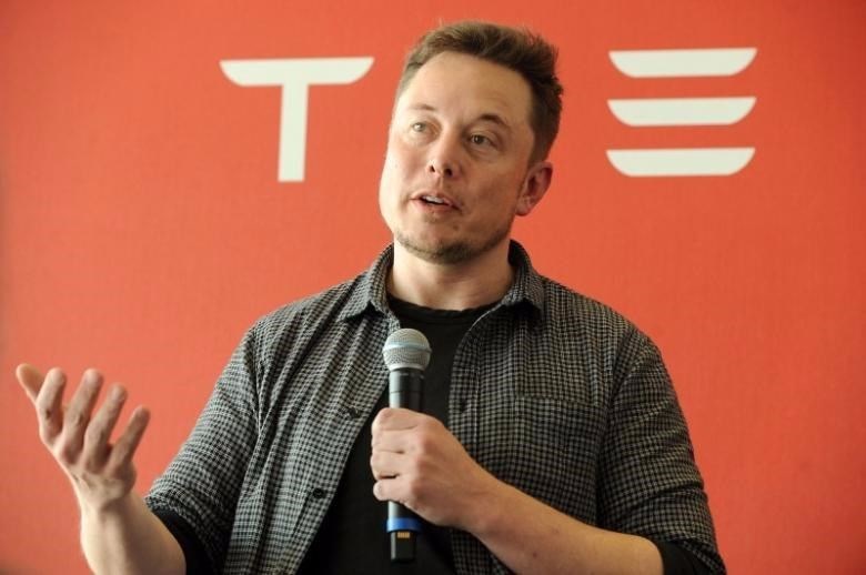 ELON MUSK KİMDİR?