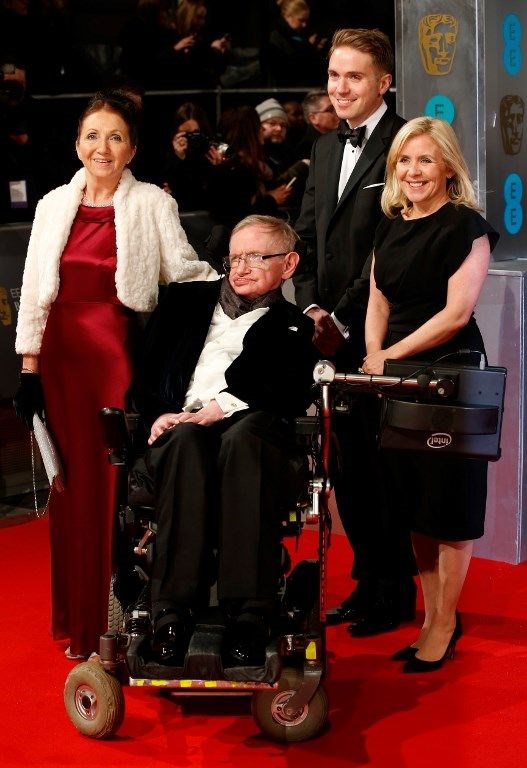 HAWKING VE KADIN