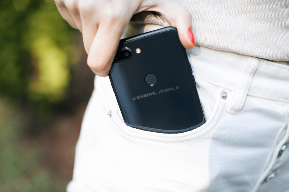 GM 9 Pro renk seçenekleri