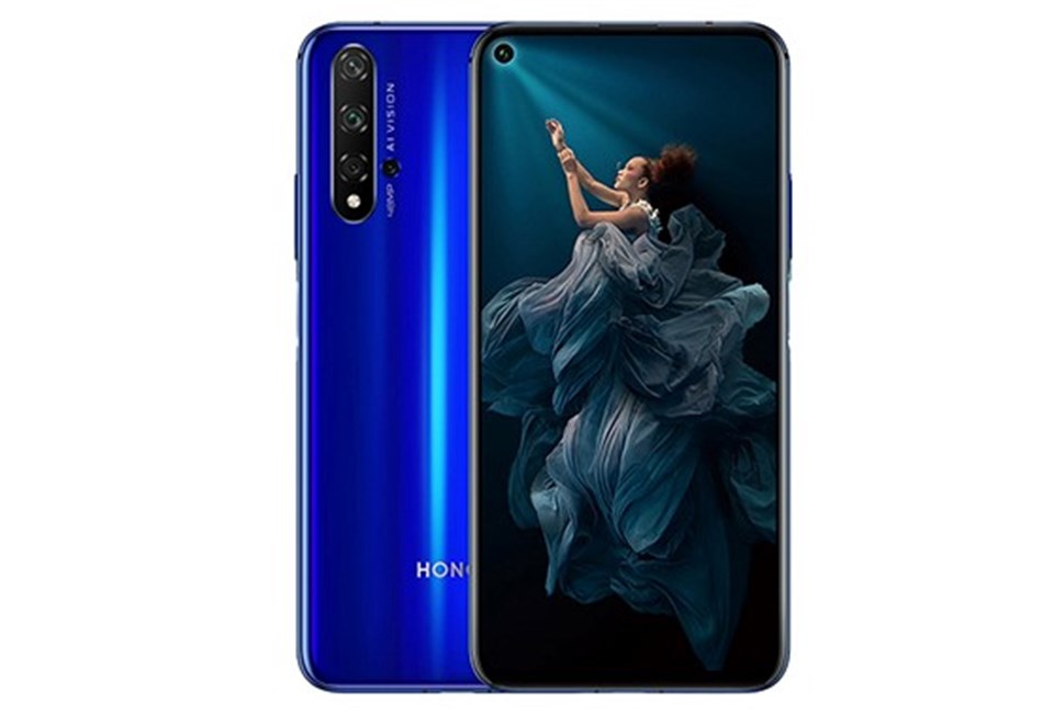 Honor 20 üç adet arka kamera ile kullanıcılarının karşısına çıkıyor. Cihazın ön tarafında yer alan kamera ise 32 Megapiksel çözünürlüğe sahip.