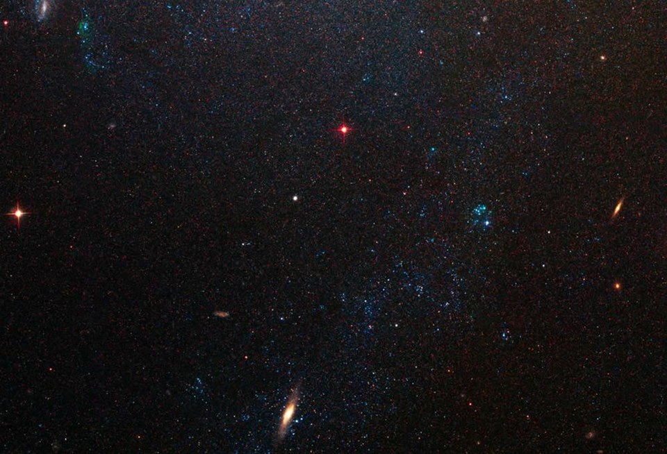 Hubble'dan masal gibi görüntüler