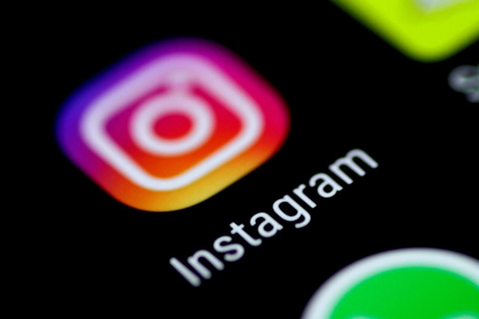  - instagram in android beta surumune karanlik mod geldi bu