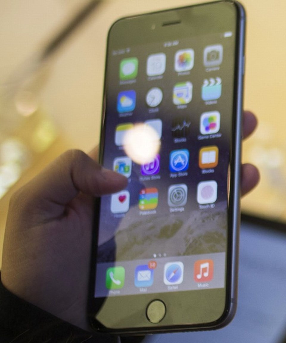 Kablosuz şarj özelliği ile gelen iPhone 8 Plus'ın mAh değeri ise yaklaşık 2 bin 700.