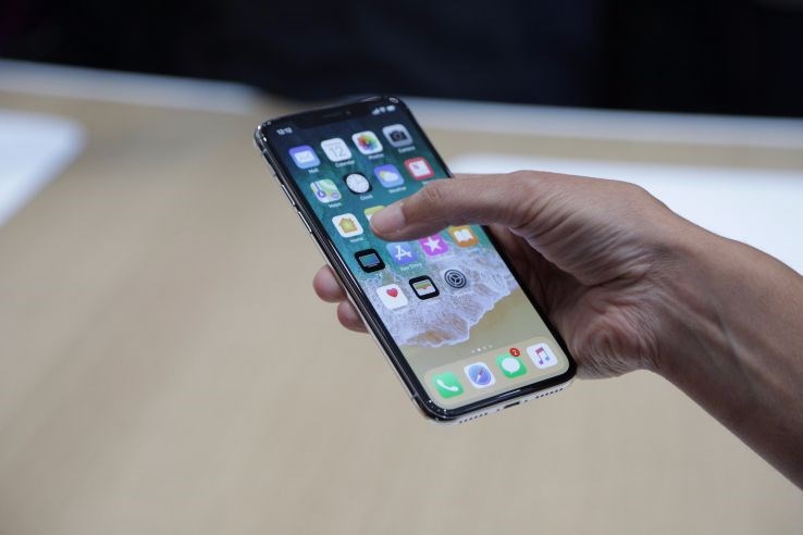 iPhone X