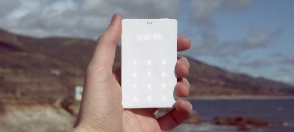 PİYASADAKİ EN İYİ "AKILSIZ" TELEFONLAR