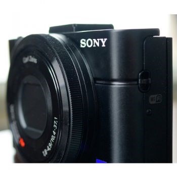 Sony Cyber-shot DSC-RX100 III