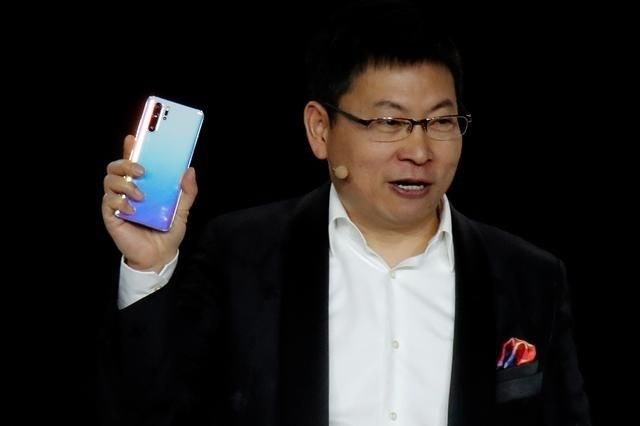 Huawei P30 Pro: Fiyatı 6.999 TL