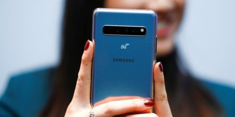 Samsung Galaxy S10+: 7.499 TL