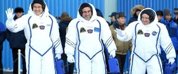 japon-astronot.jpg