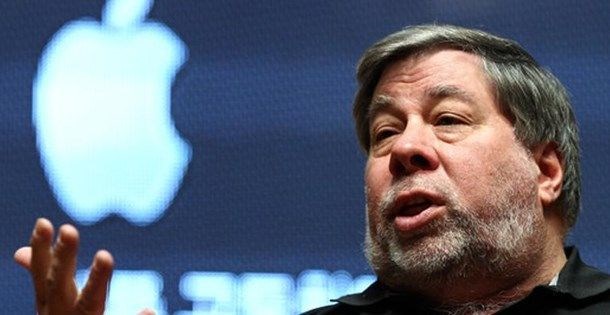 APPLE'IN KURUCUSUNDAN 'KATLANABİLİR İPHONE' AÇIKLAMASI