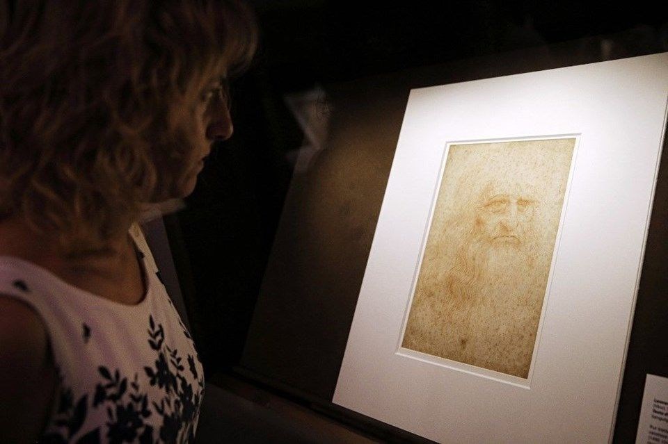 DA VİNCİ'NİN DEHASININ SIRRI GÖZ HASTALIĞI MI?