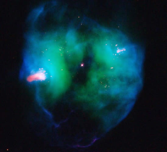 Hubble'dan masal gibi goruntuler