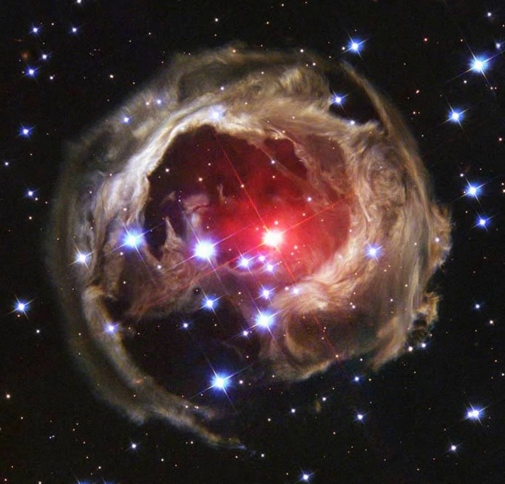Hubble'dan masal gibi goruntuler