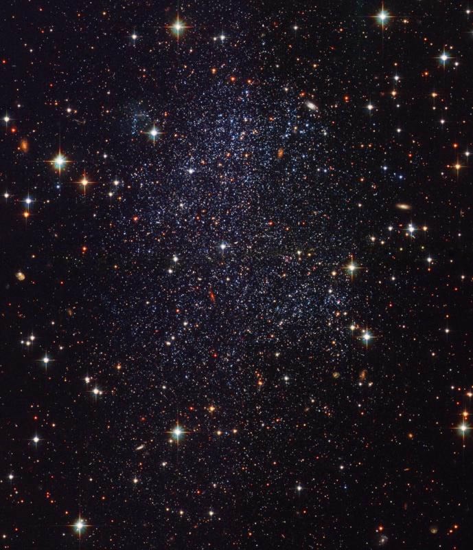 Hubble'dan masal gibi goruntuler