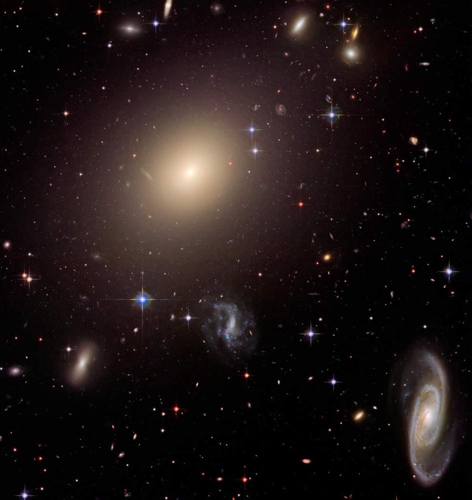 Hubble'dan masal gibi goruntuler