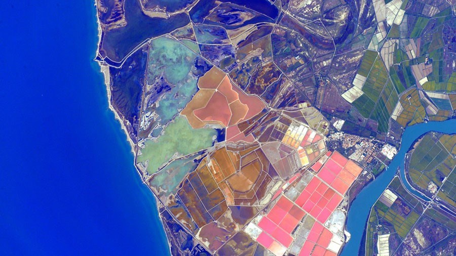 NASA'dan 'turuncu dünya' paylaşımı