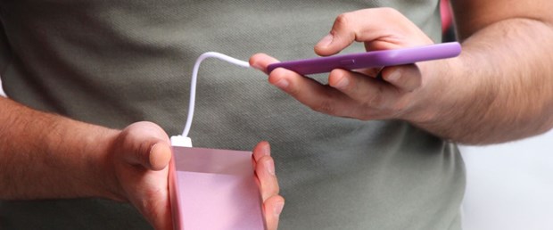 telefon powerbank.jpg