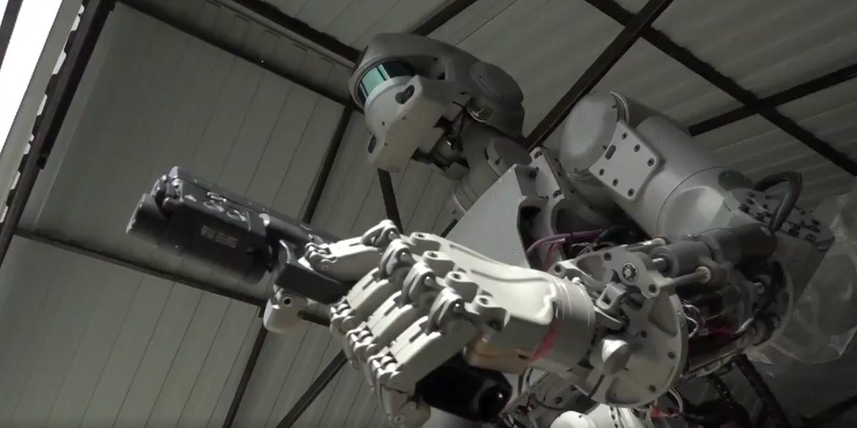 ÐаÑÑинки по запÑоÑÑ Robot askerler
