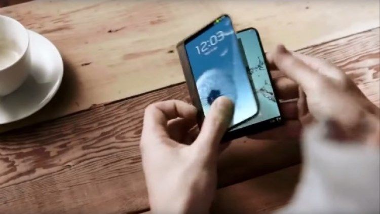 Samsung, katlanabilir telefon