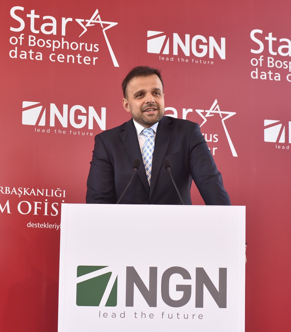 Dr. Ali Taha Koç