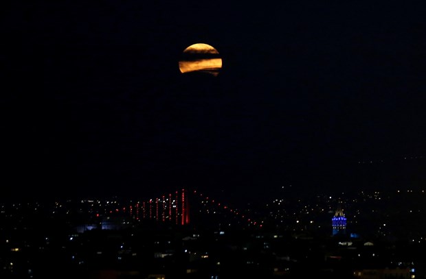 İSTANBUL