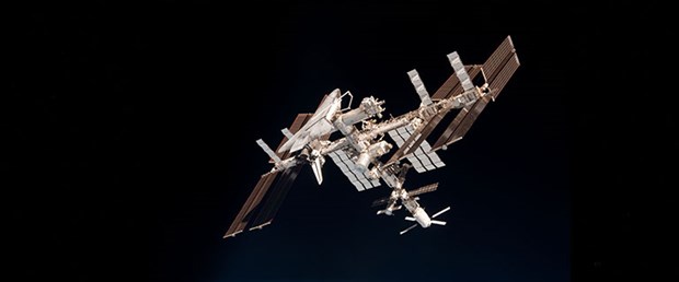 iss-uzay-lazer-30-01-15