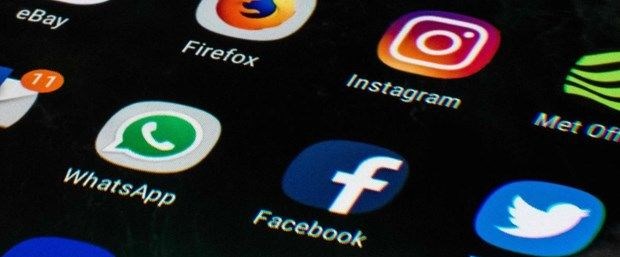  - facebook instagram ve whatsapp coktu internet