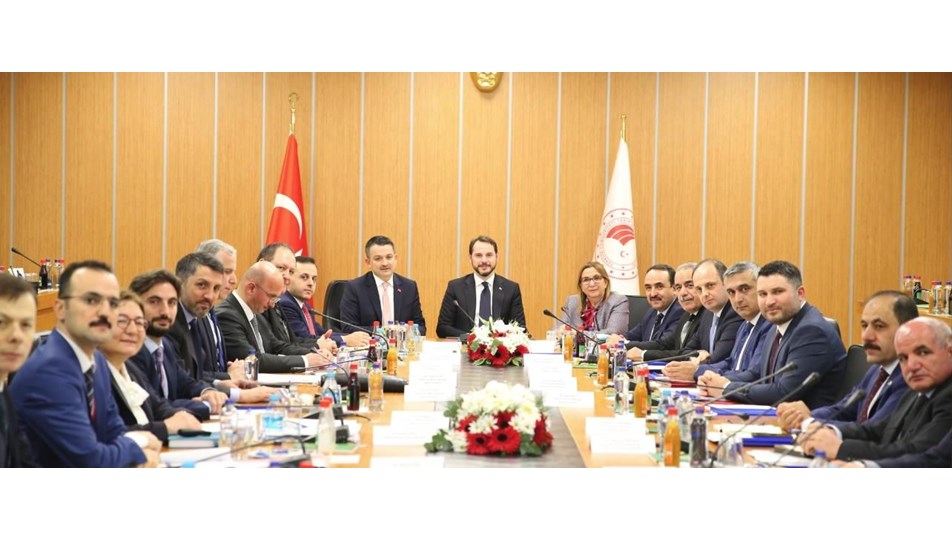 Bakan Albayrak başkanlığında Gıda Komitesi yılın ilk toplantısını yaptı