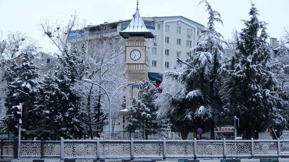 Türkiye soğuk havanın etkisinde: Birçok ilde kar yağışı var - 16