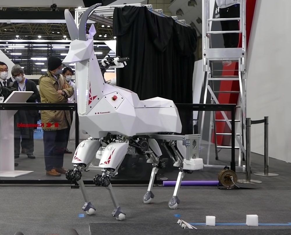 Japonya'da 100 kilogram yük taşıyabilen keçi şeklinde robot tasarlandı - 2