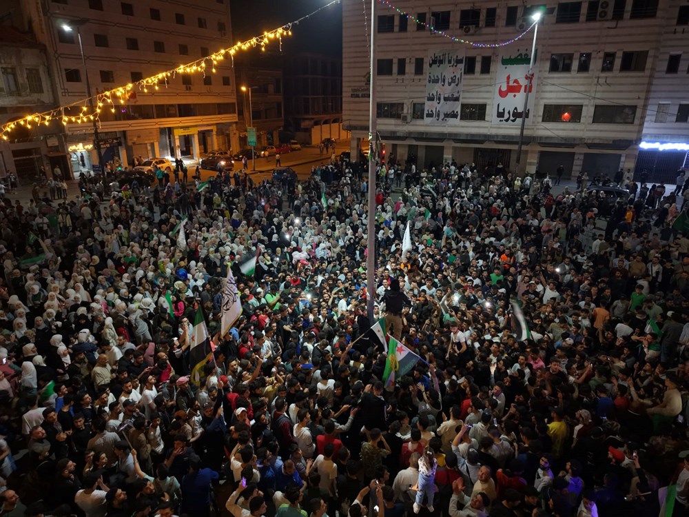 Trump'ın yaptırımları kaldırma kararı Suriye'de kutlandı - 4